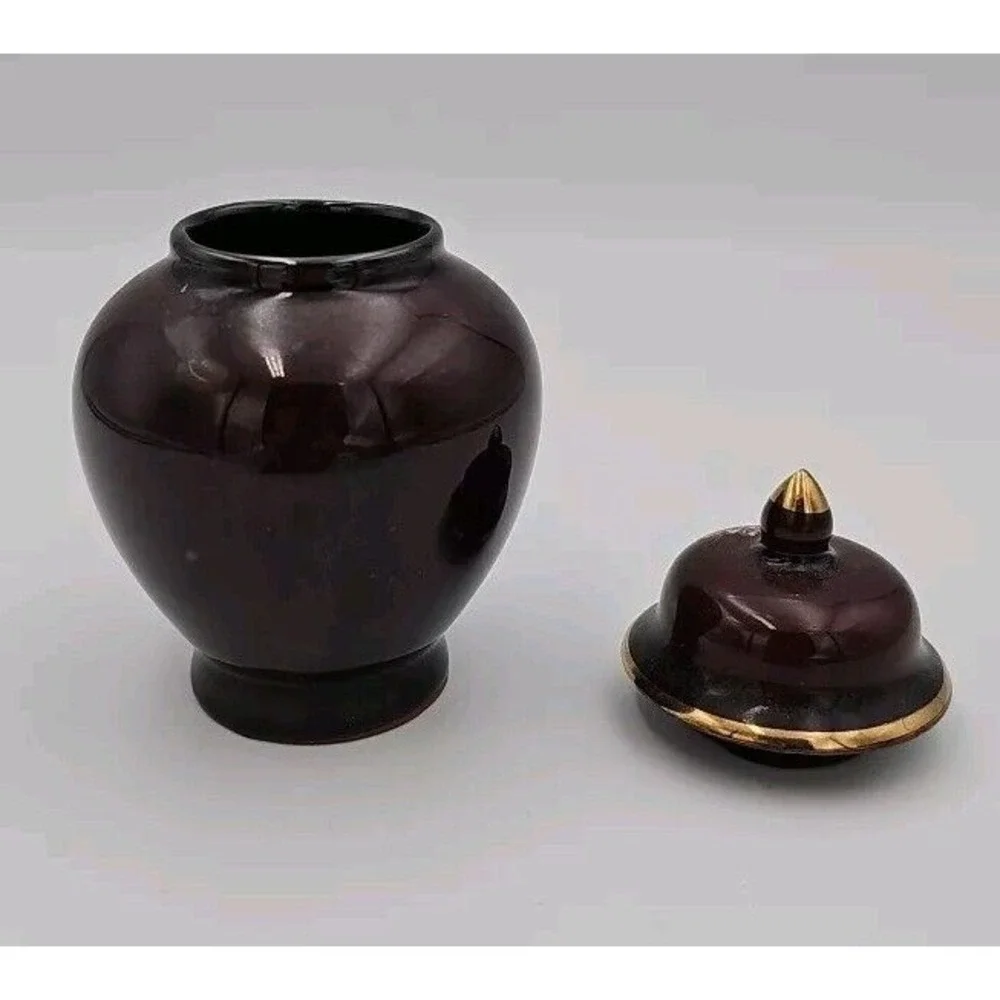 Ginger Jar with Lid Gold Trim Flowers & Peacock Vintage 4.5